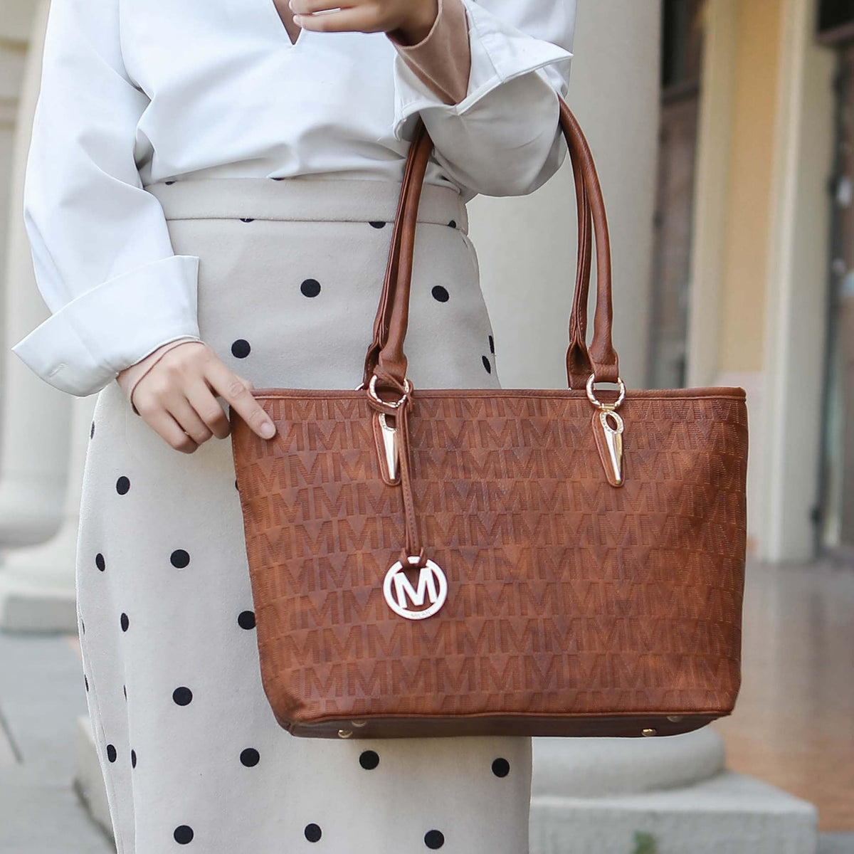 Edelyn Signature Tote Bag and Set