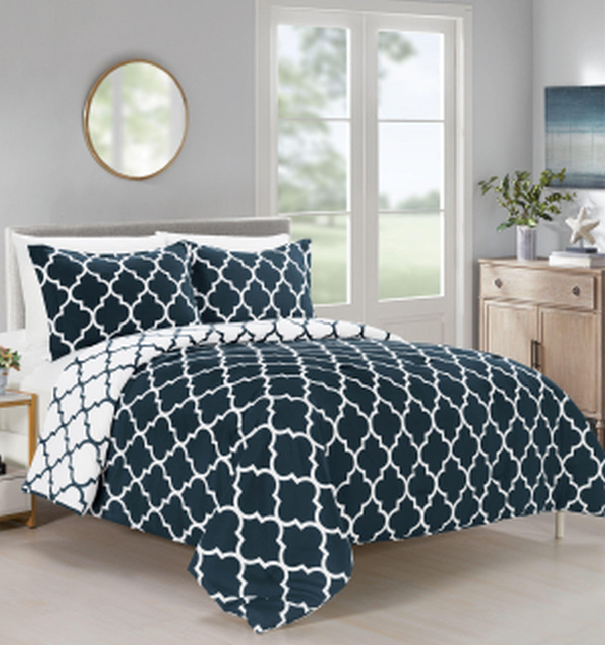 Elegant Comfort 3-Piece Moroccan Trellis Reversible Comforter Set