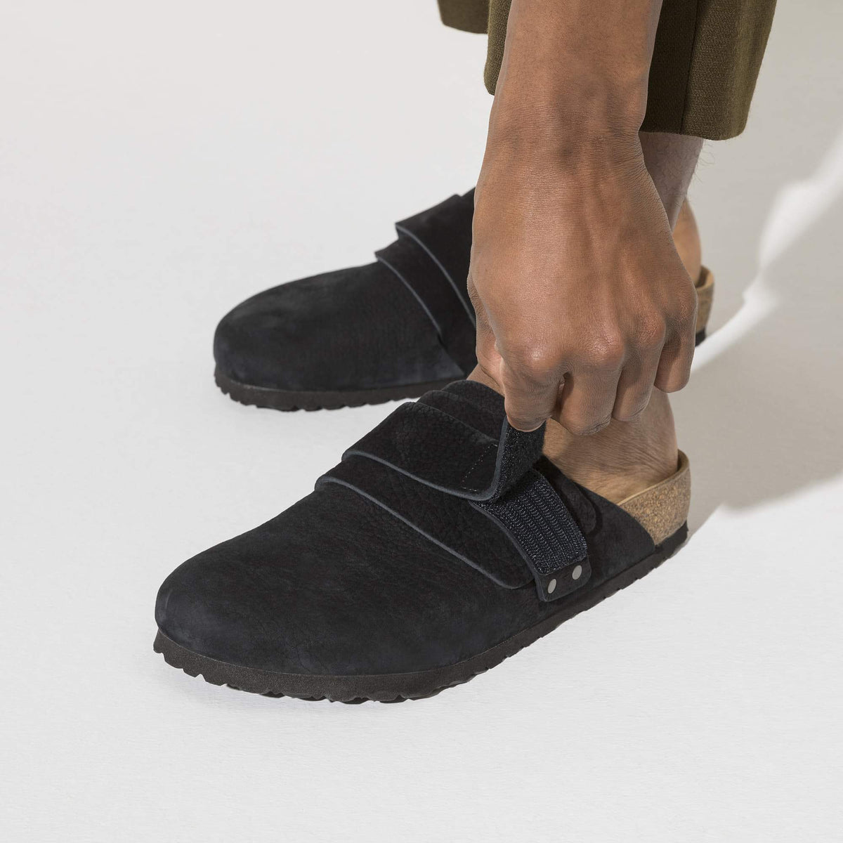 Birkenstock Nagoya Nubuck Leather Desert Buck Black