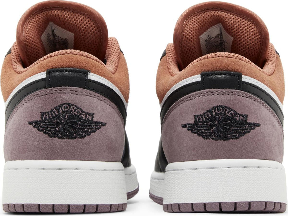Air Jordan Grade School Retro 1 Low Se 'Sky J Mauve Gs' Sneakers