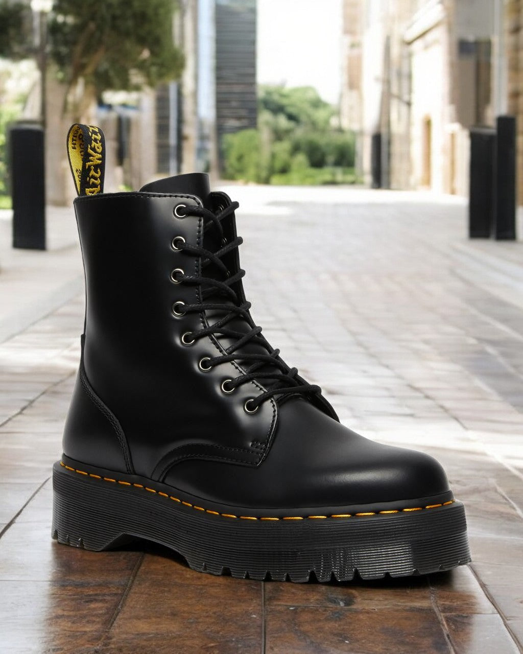 Dr. Martens Men's Jadon