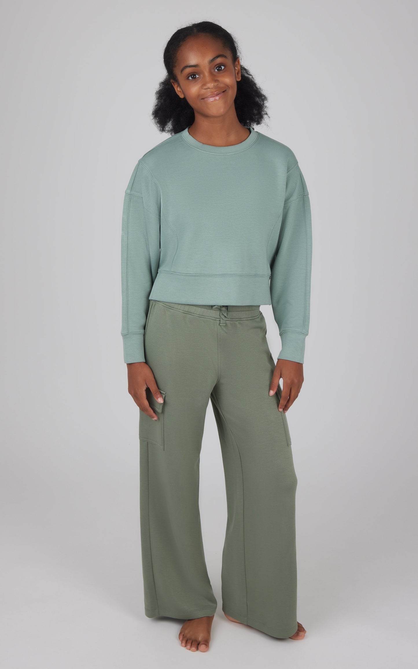 90 Degree by Reflex Girls 2 PC Softlite Cropped Pullover + Softlite Wide Leg Cargo Pant