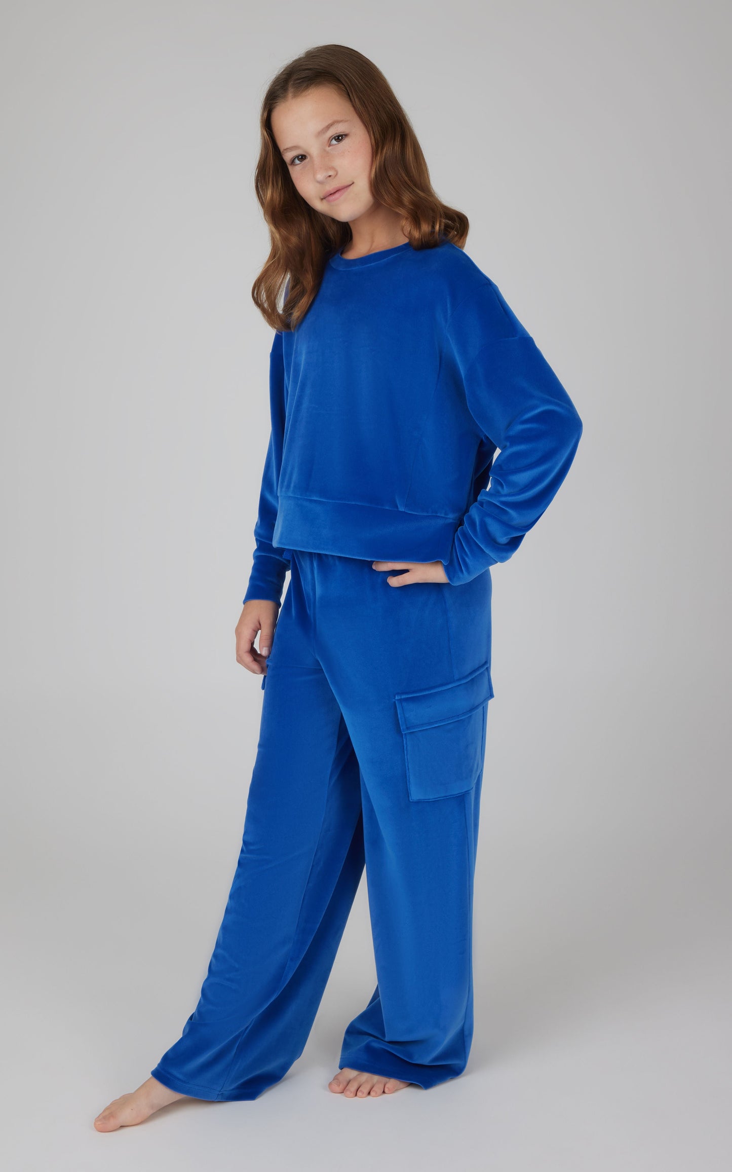 90 Degree by Reflex Girls Velour Crew Pullover With Cargo Pocket Pant