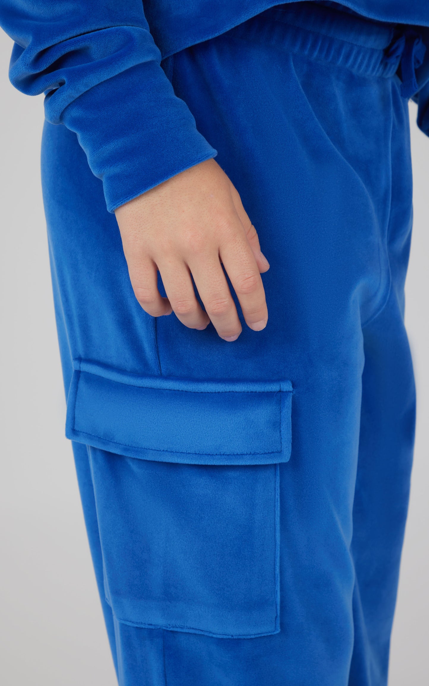 90 Degree by Reflex Girls Velour Crew Pullover With Cargo Pocket Pant