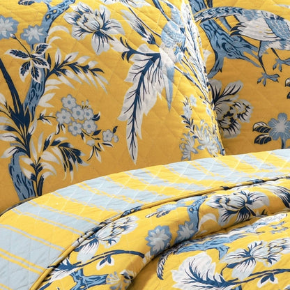 Dolores 3 Piece Quilt Set