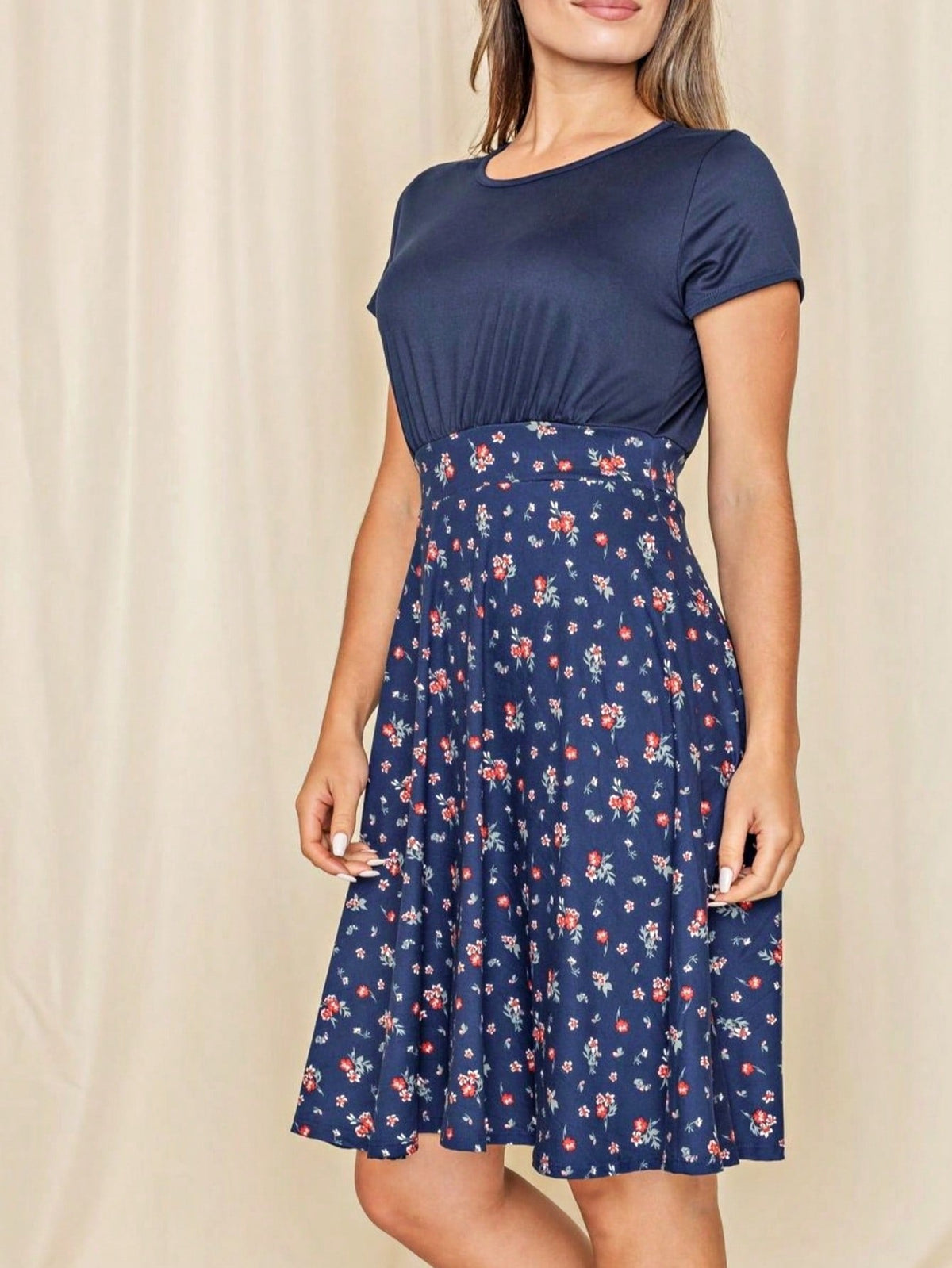 Contrast Mixed Ditsy Print Ruffled Hem Tiered Knee Length T Shirt Dress | S To 3X Plus