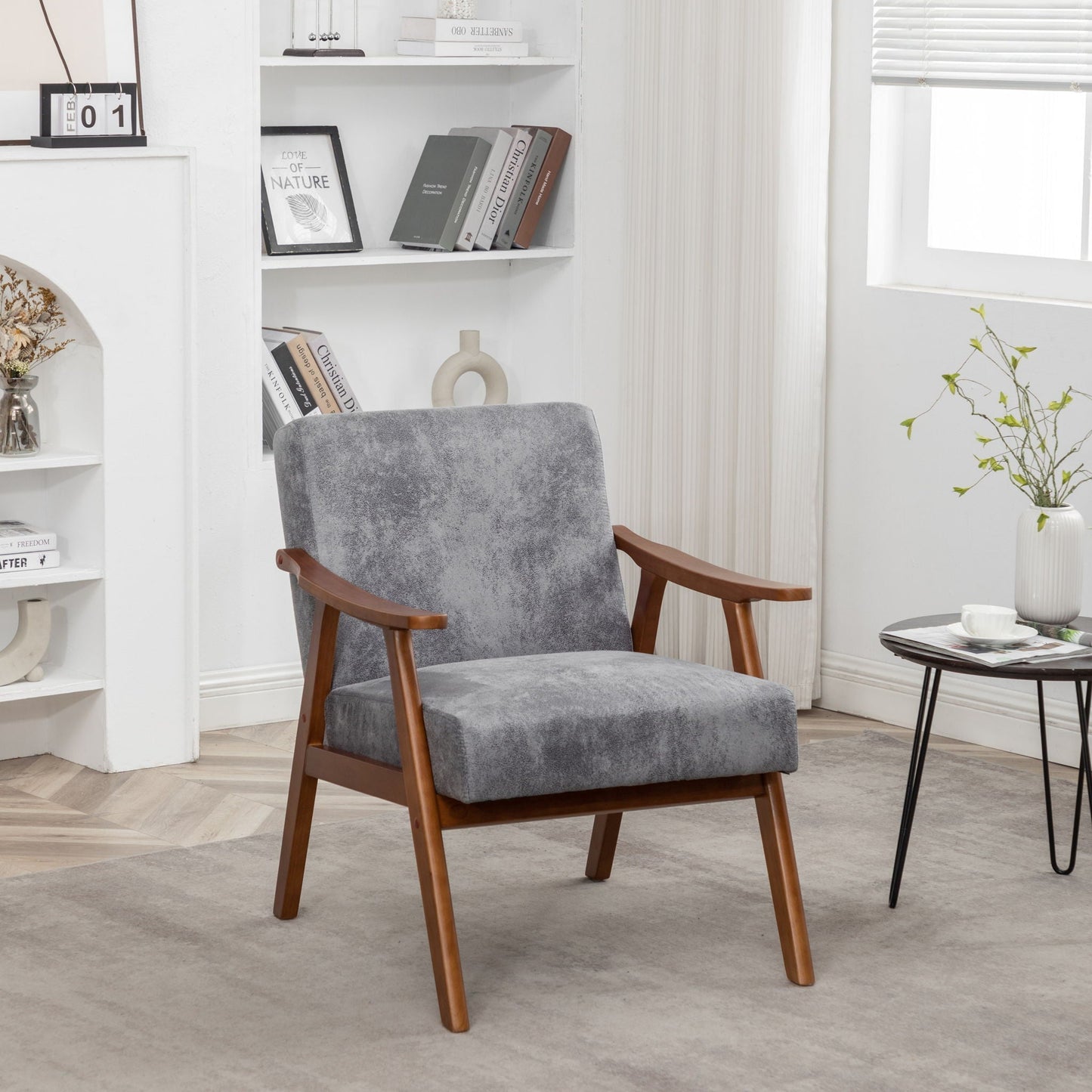Accent Chair, Classic Mid Century Modern for Extra Seating