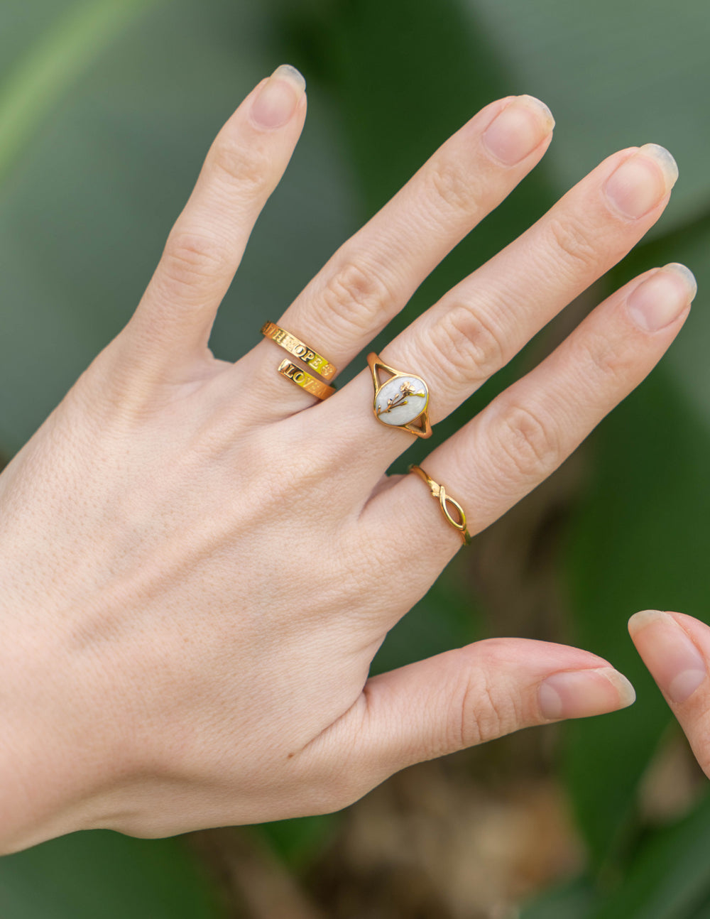 Elevated Faith Wildflower Signet Ring