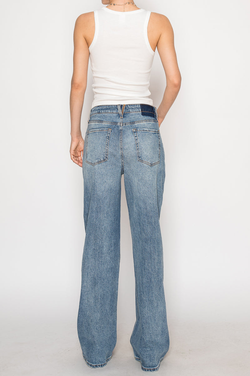 Blue by Artemis Slim Ultra High Rise 90's Straight Jeans