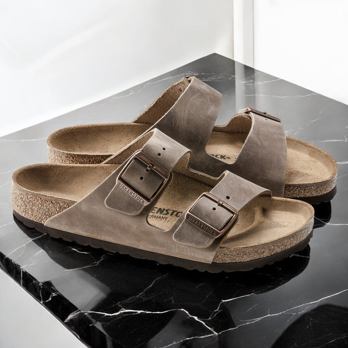 Birkenstock Men's Arizona Regular Width Width)