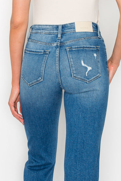 Alexa High Rise Tapered Leg Mom Jeans