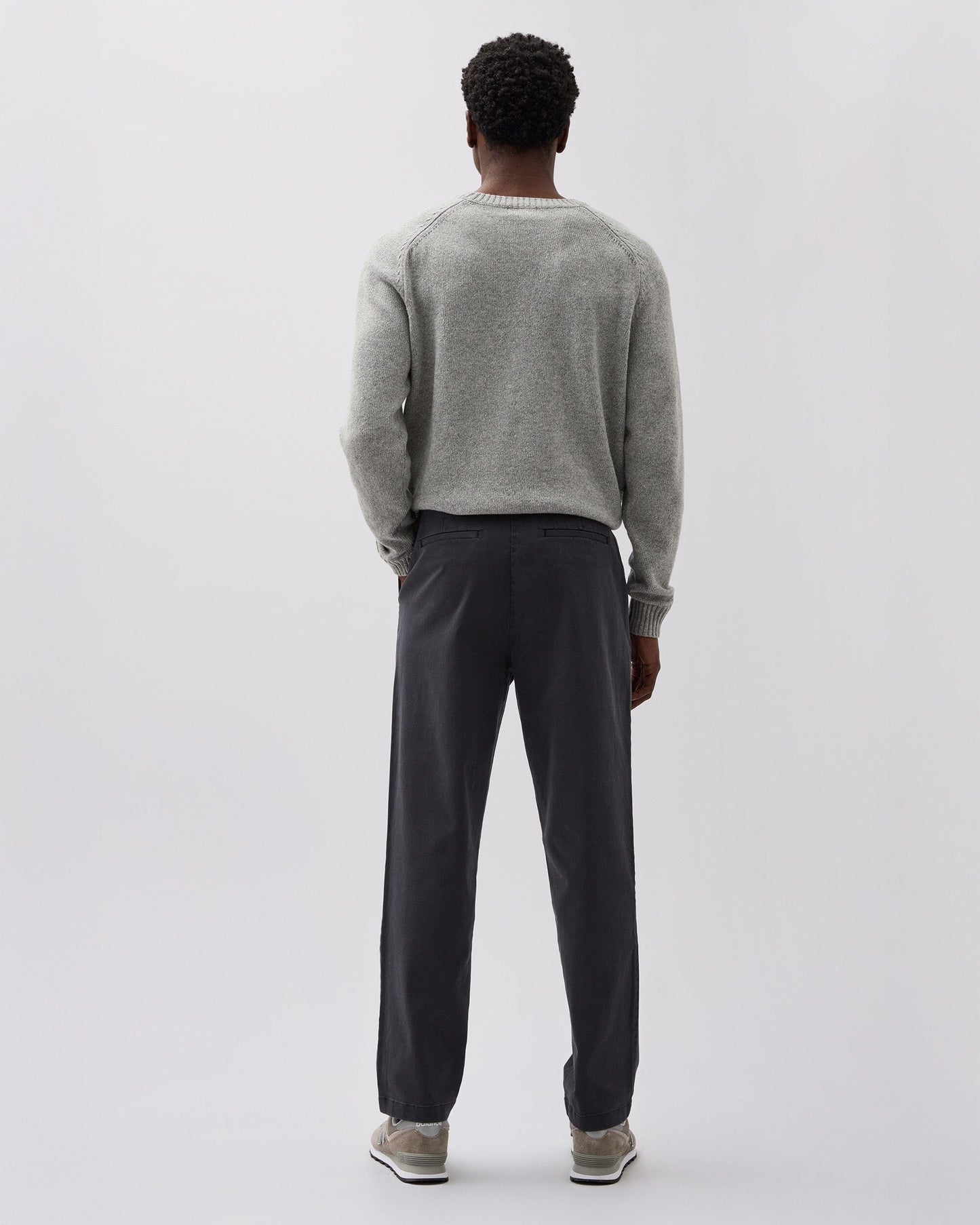 Mens Pleated Lightweight Chino - Stretch Cotton Twill - Black