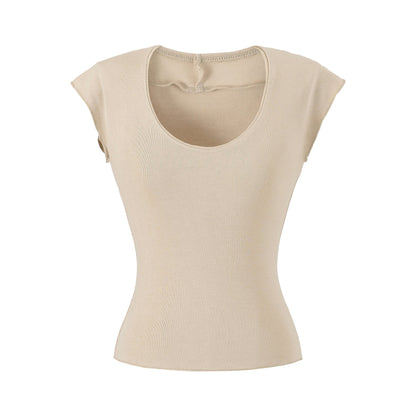U-neck short sleeved T-shirt
