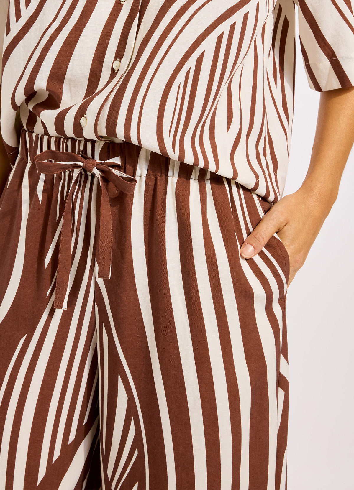 Coastline Drawcord Wide Leg Pant