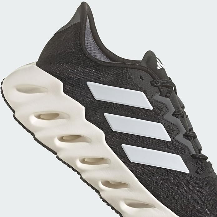adidas Men's Switch Fwd 'Core Black Cloud White Grey'