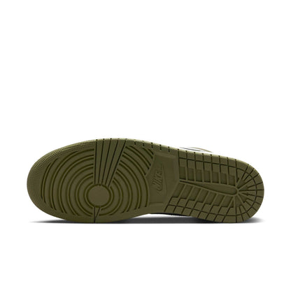Air Jordan Men's Retro 1 Low Sneakers