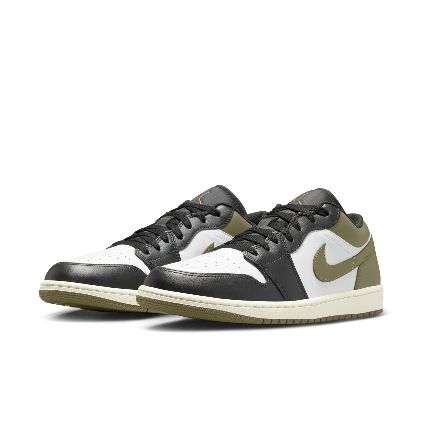 Air Jordan Men's Retro 1 Low Sneakers