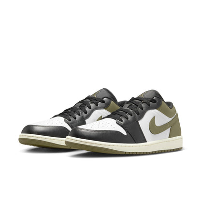 Air Jordan Men's Retro 1 Low Sneakers