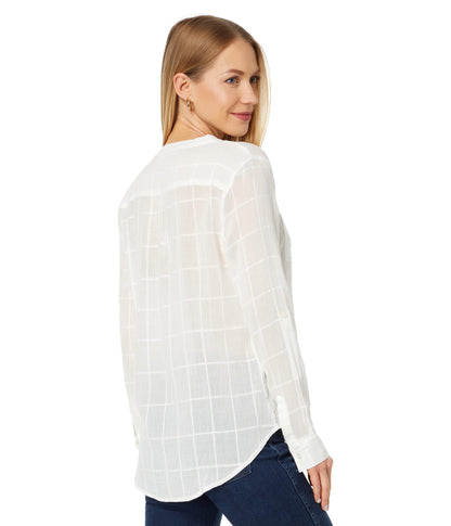 Carve Designs Women's Dylan Textured Tunic 3 Button Closure V Neck Relaxed Fit