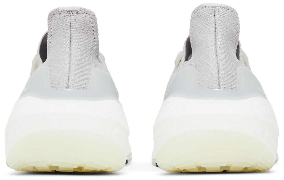 adidas Women's Ultraboost 22 W Sneakers