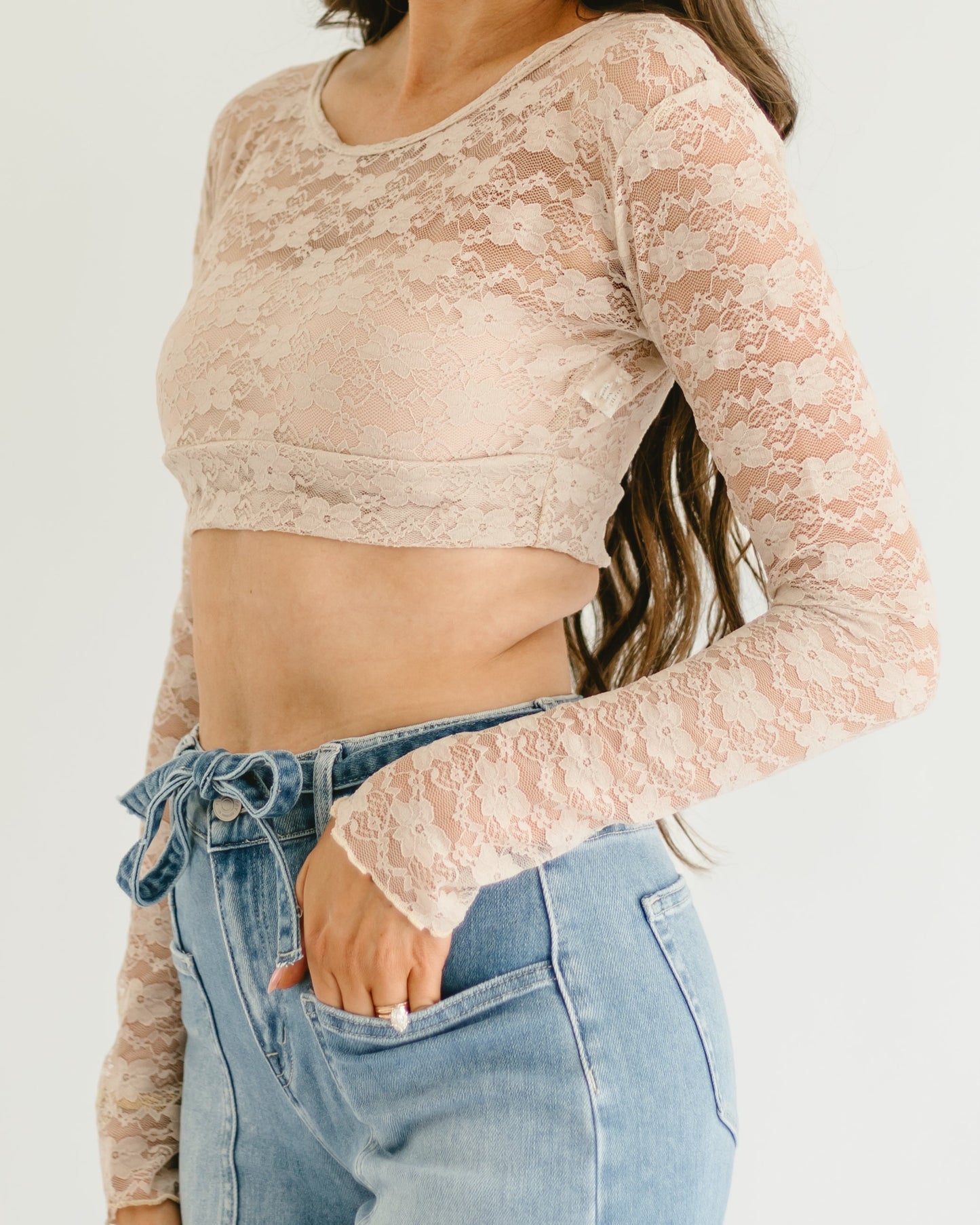 Full Lace Long-Sleeved Halftee