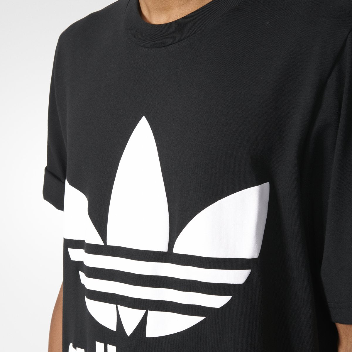 adidas Men's Adicolor Boxy Tee