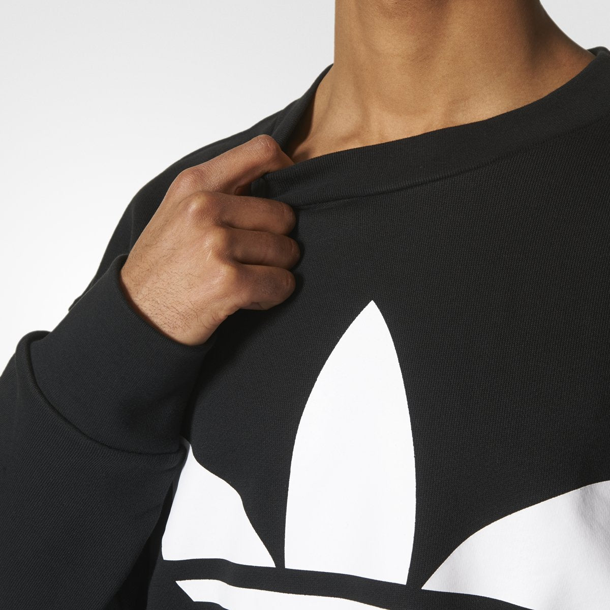 adidas Men's Adicolor Trefoil Crewneck