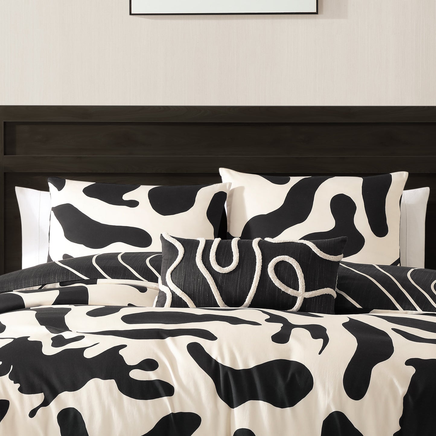 BebeTeen Ebony and Ivory Reversible Comforter Set