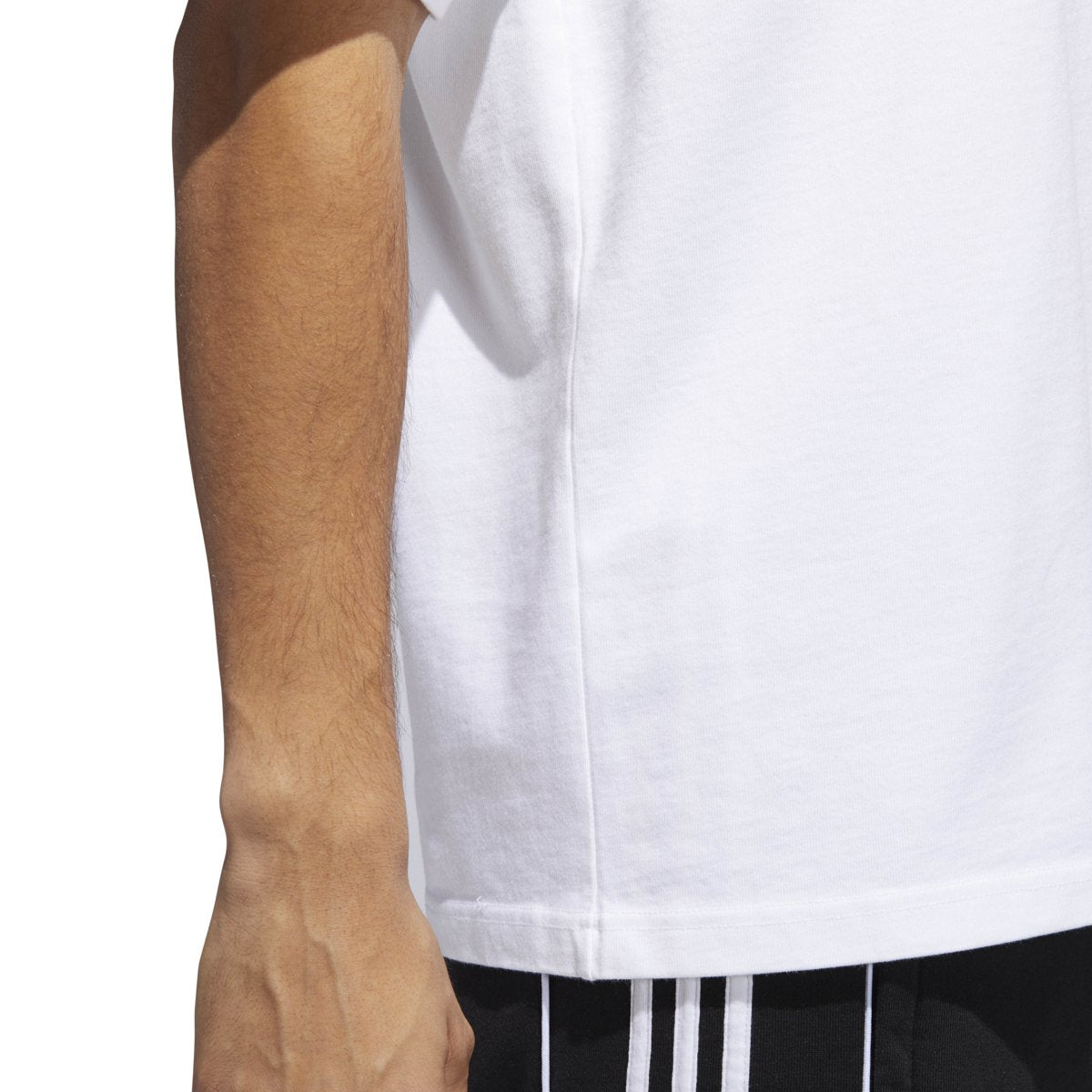 adidas Men's Signiture Tee