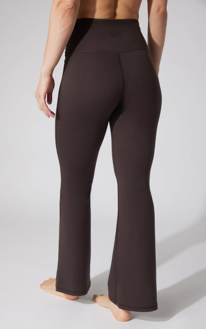 90 Degree by Reflex Lux Hudson Elastic Free V-Back 7/8 Flare Pant