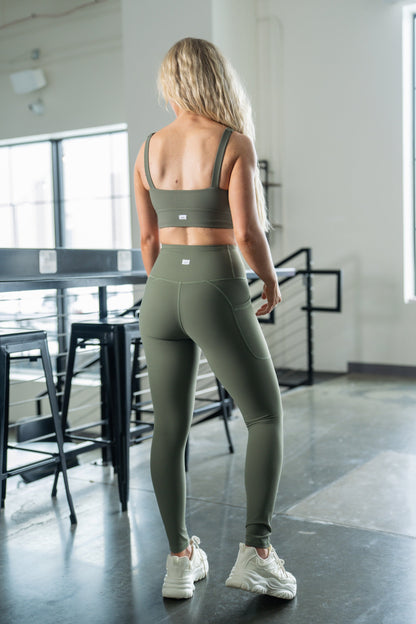 Dynamic Devoted Ultra Legging