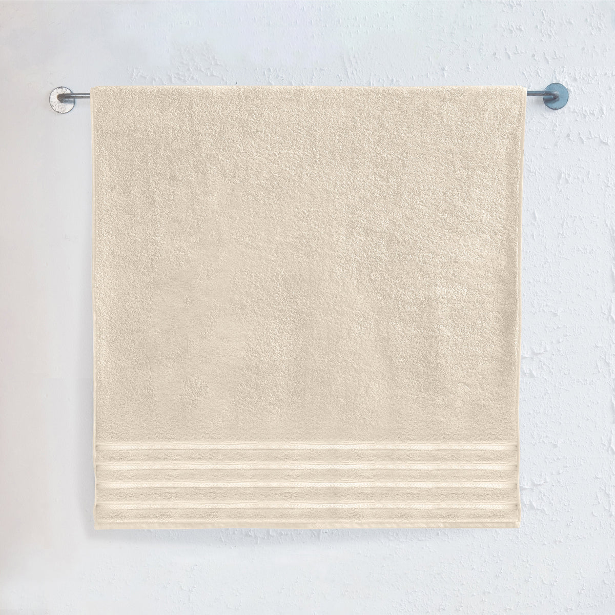 Elegant Comfort 1-Piece Premium Turkish Cotton 4 Lines Stripe Jumbo Towel, 35x 70 inch