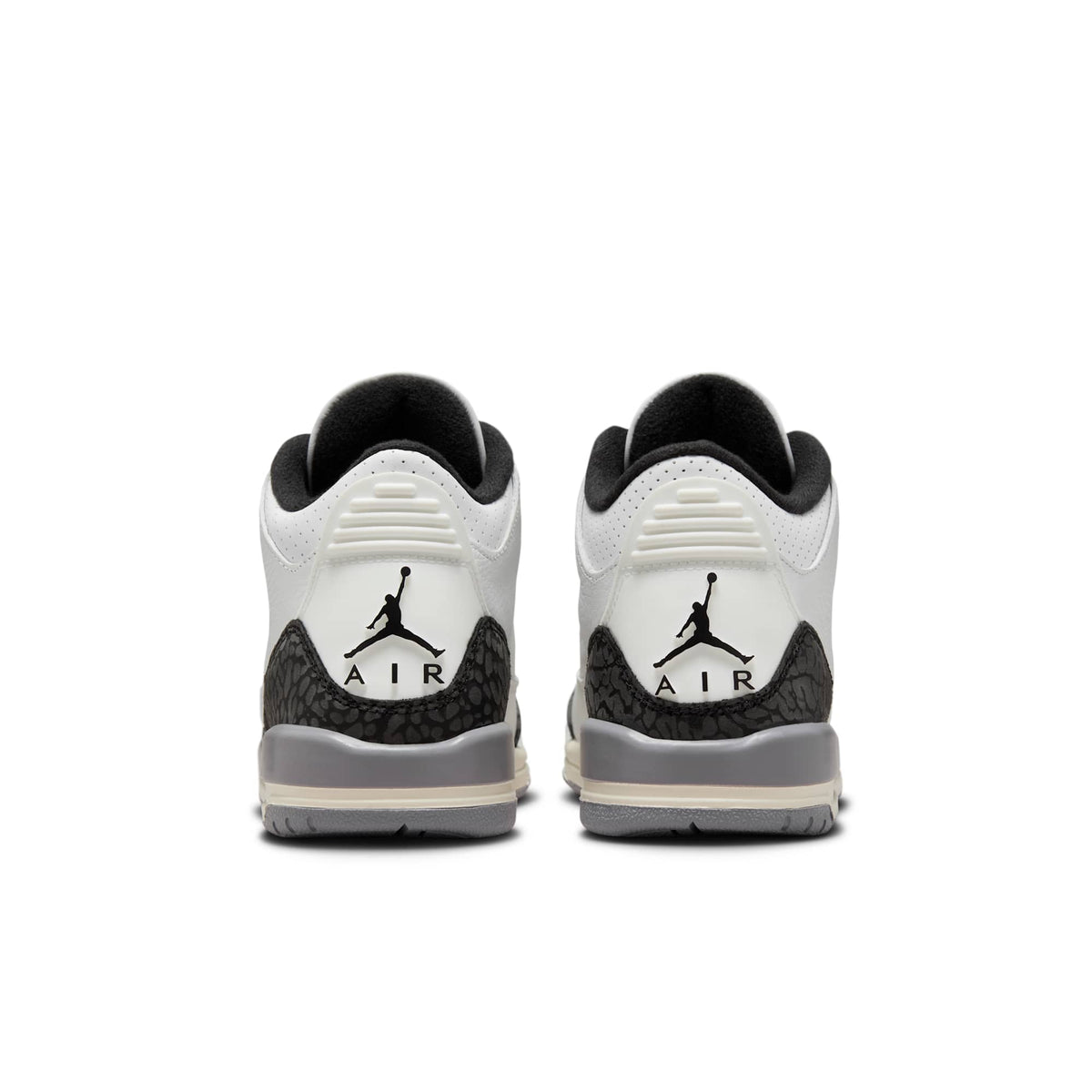 Air Jordan Grade School Retro 3 Sneakers