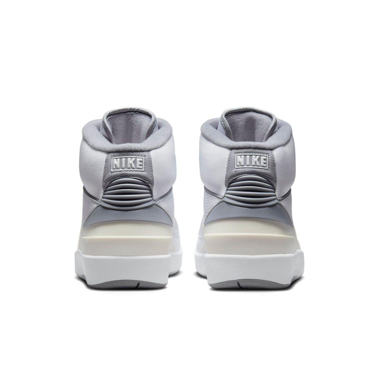 Air Jordan Men's Retro 2 'Cement Grey' Sneakers