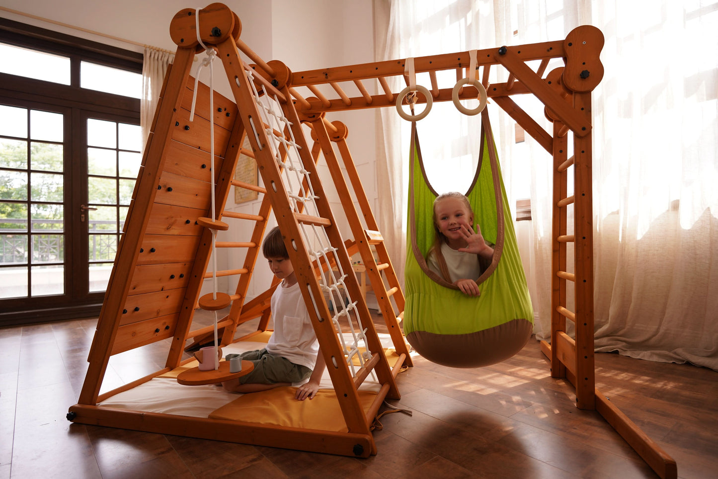Chestnut | Foldable Jungle Gym