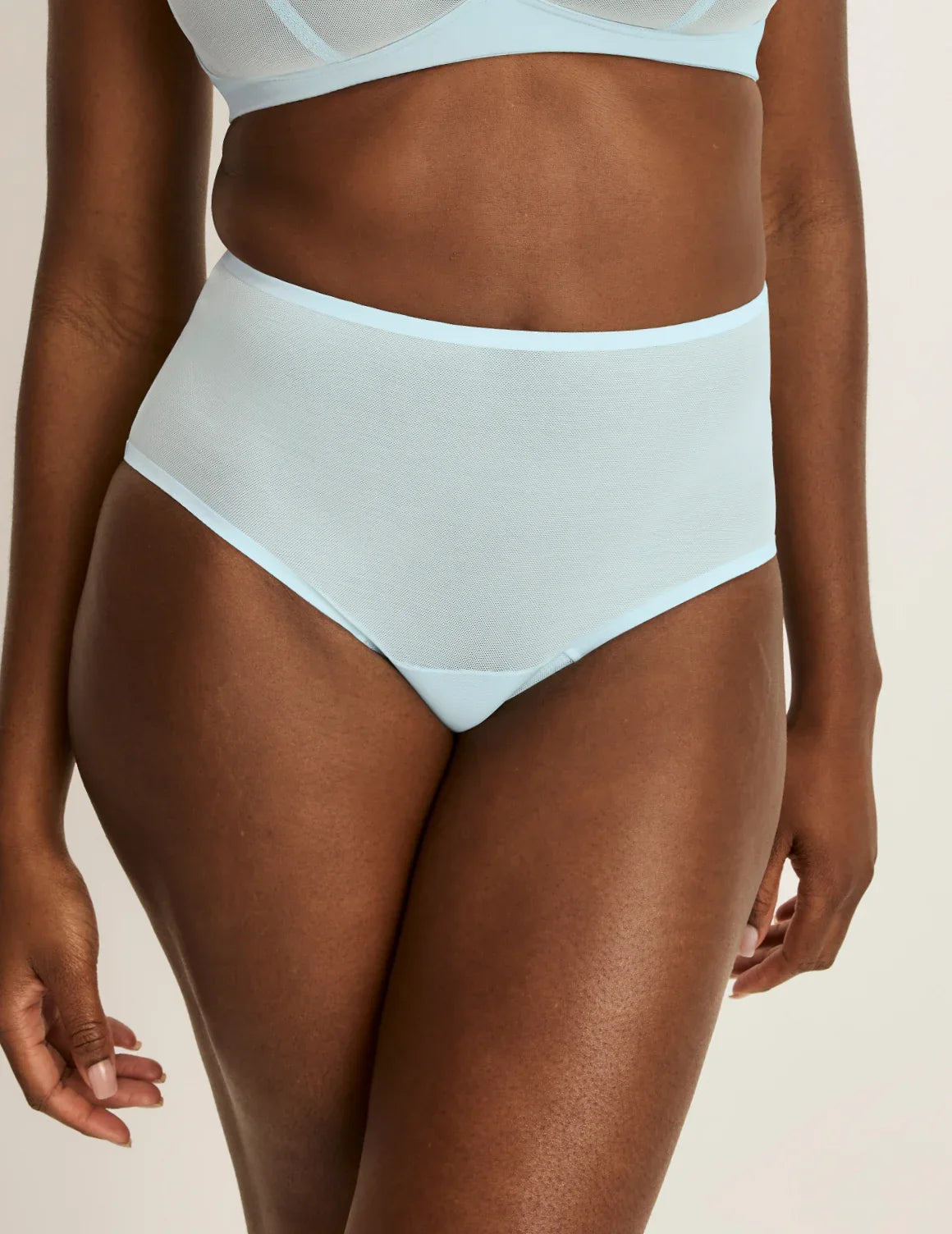 Essential Full Mesh High Rise - Last Call