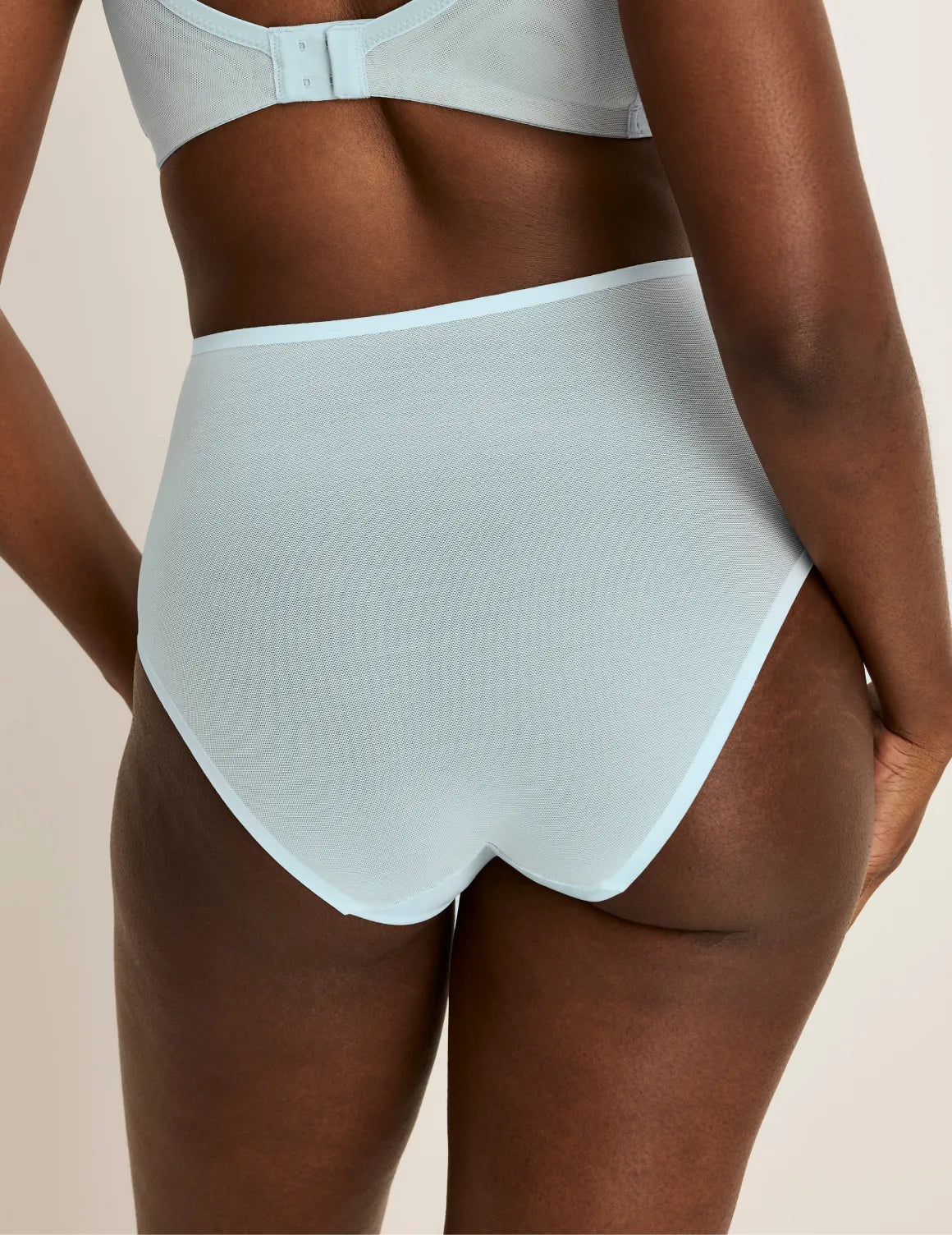 Essential Full Mesh High Rise - Last Call