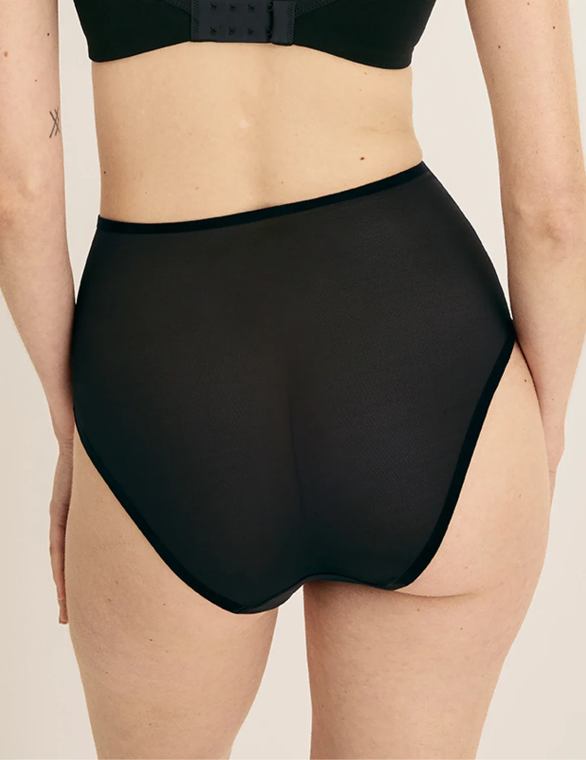 Essential Full Mesh High Rise