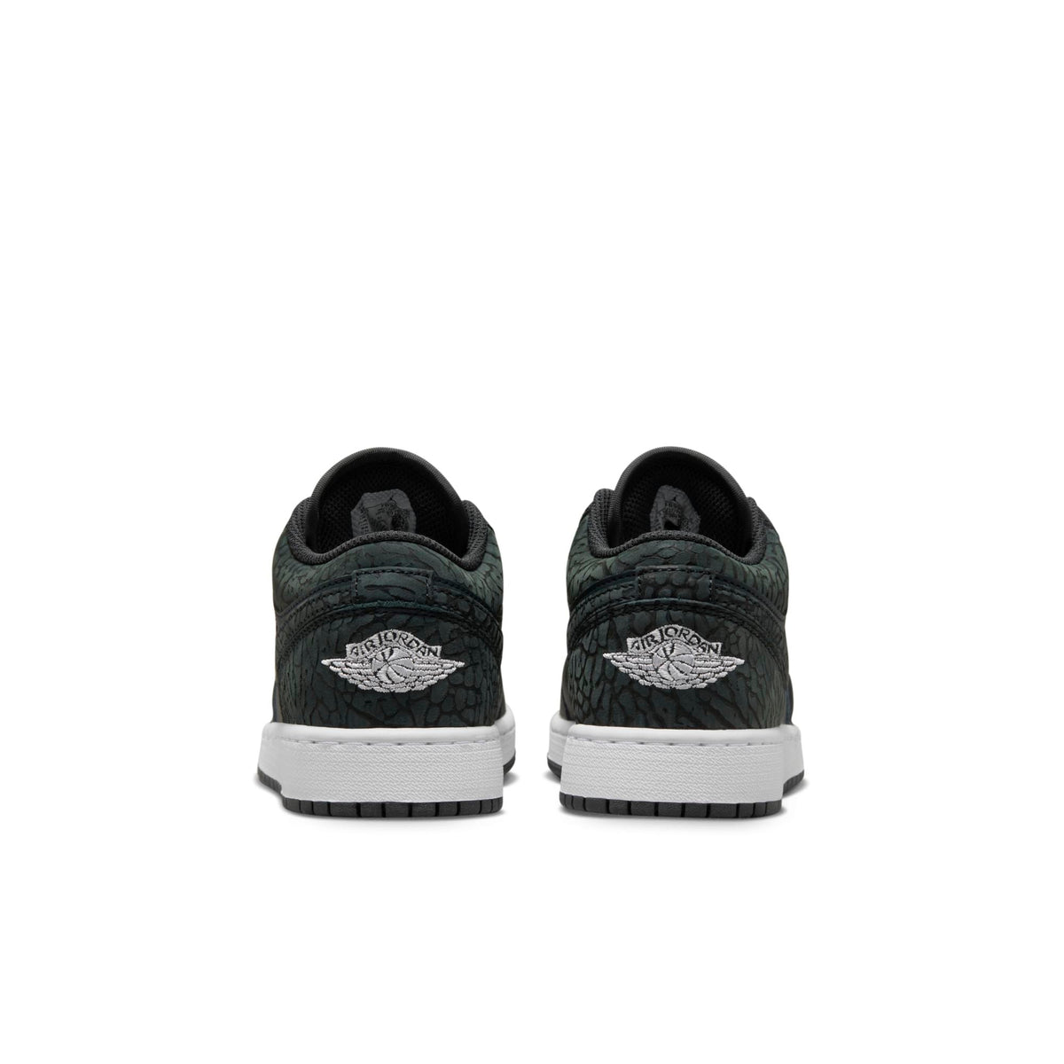 Air Jordan Grade School Retro 1 Mid Se Gs Sneakers
