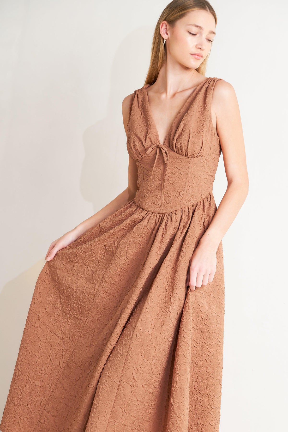 Earthbound Charm Woven Midi Dress