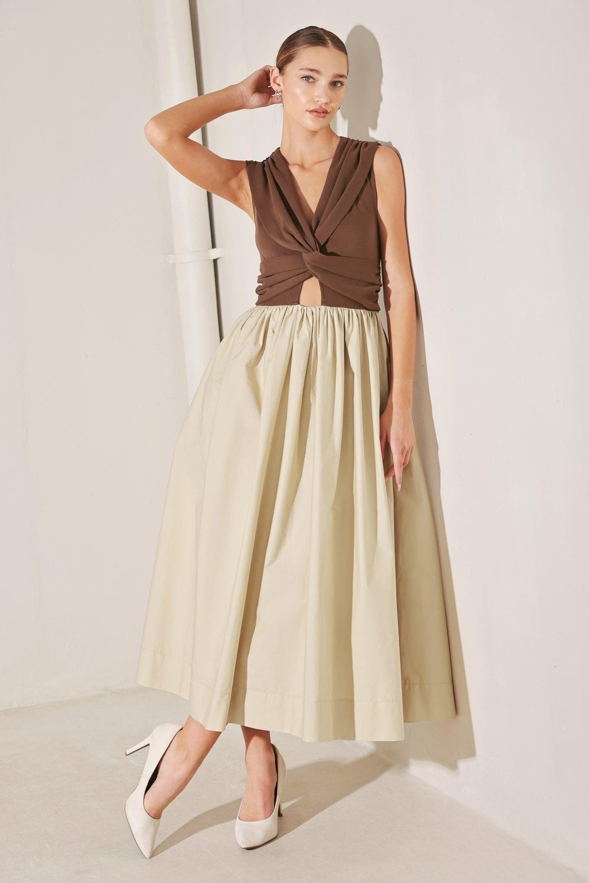 Angel Veil Solid Midi Dress