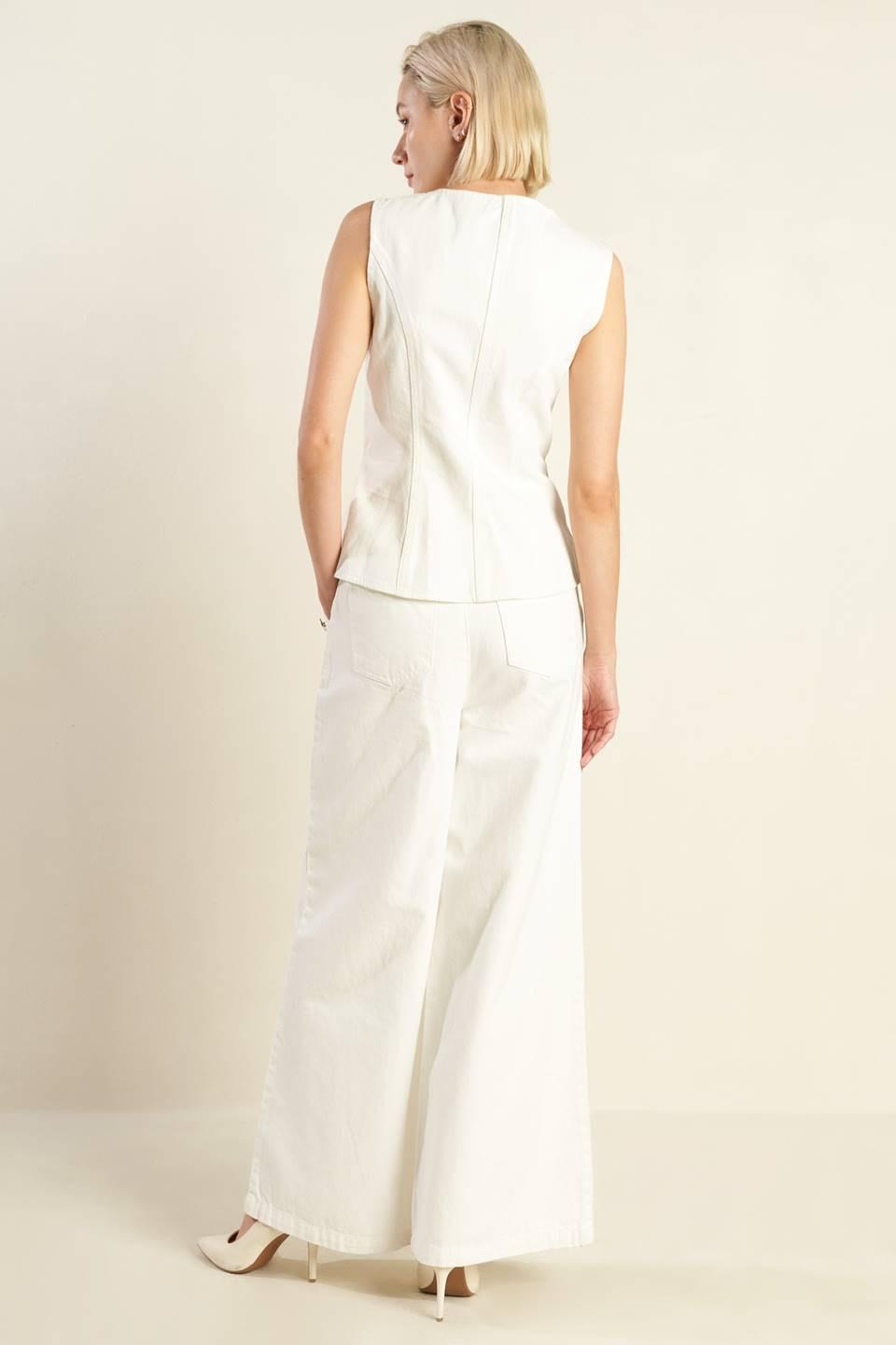 Delicate Hue Woven Vest