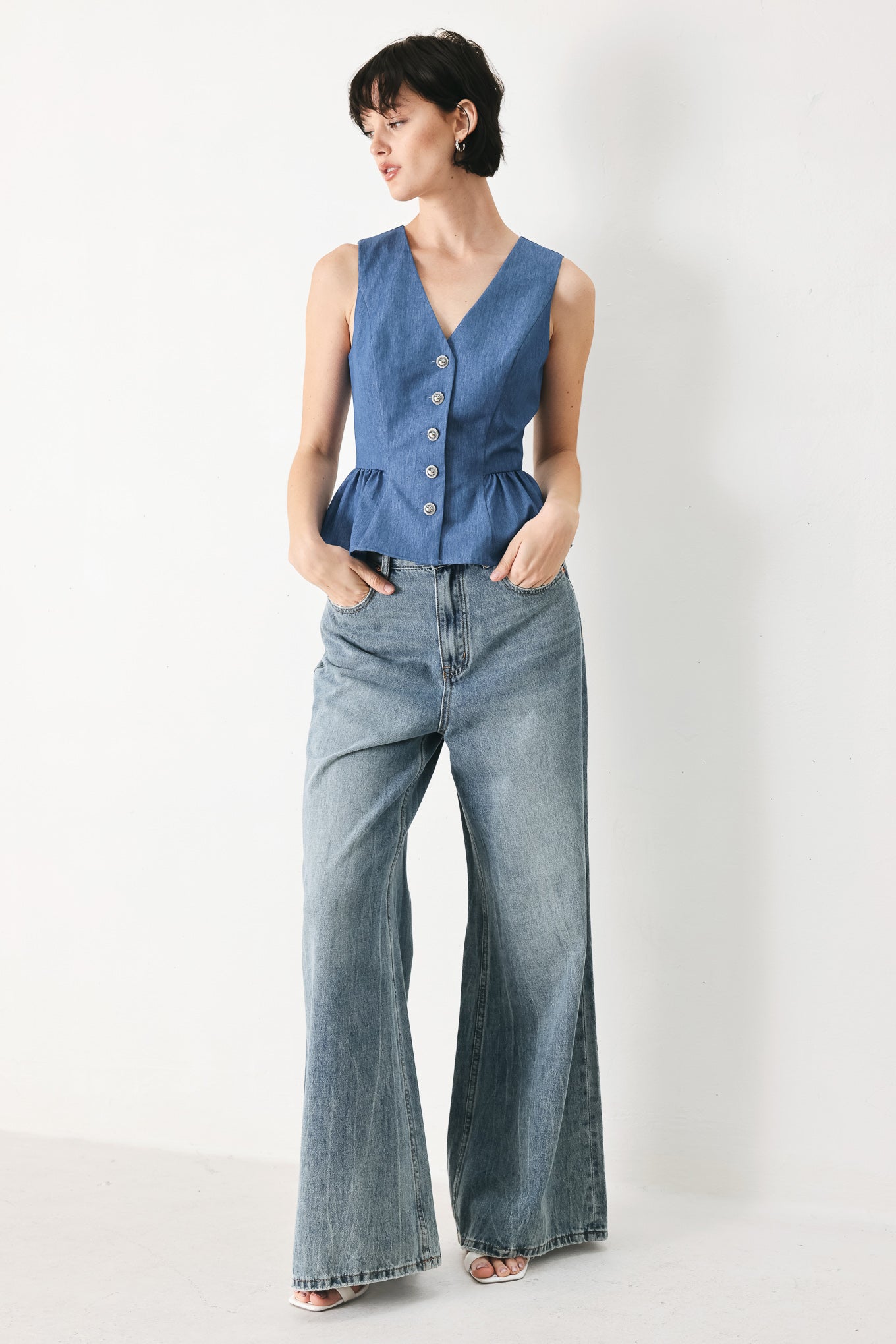 Casual Romance Woven Vest