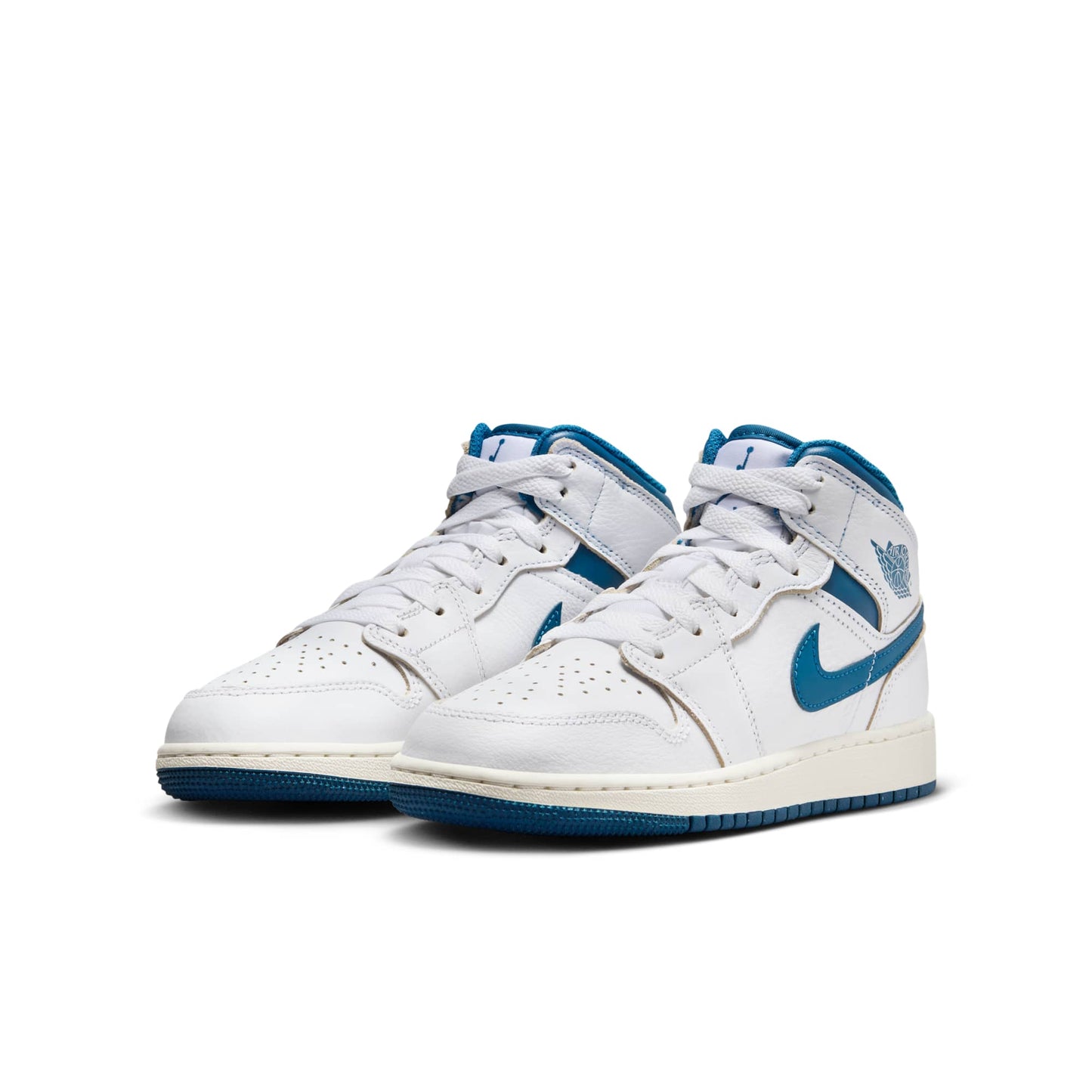 Air Jordan Grade School Retro 1 Mid Se Gs Sneakers