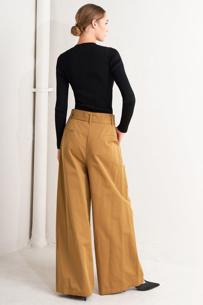 Elegance Unveiled Woven Pants