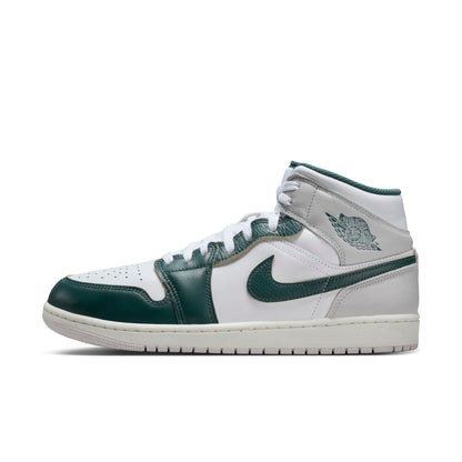 Air Jordan Men's Retro 1 Mid Se Sneakers