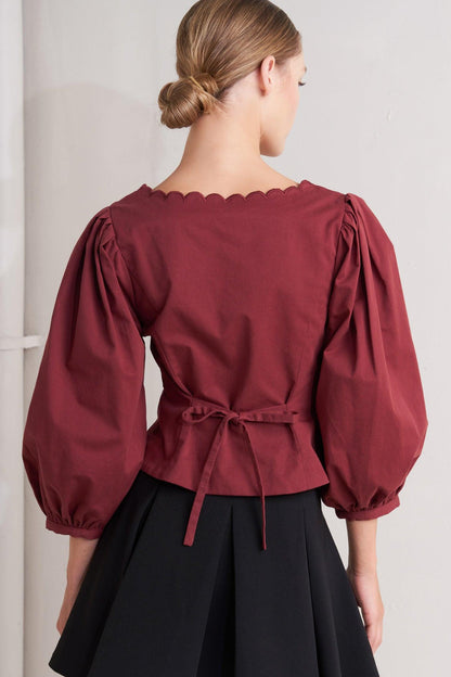 Amour Scallop Woven Top