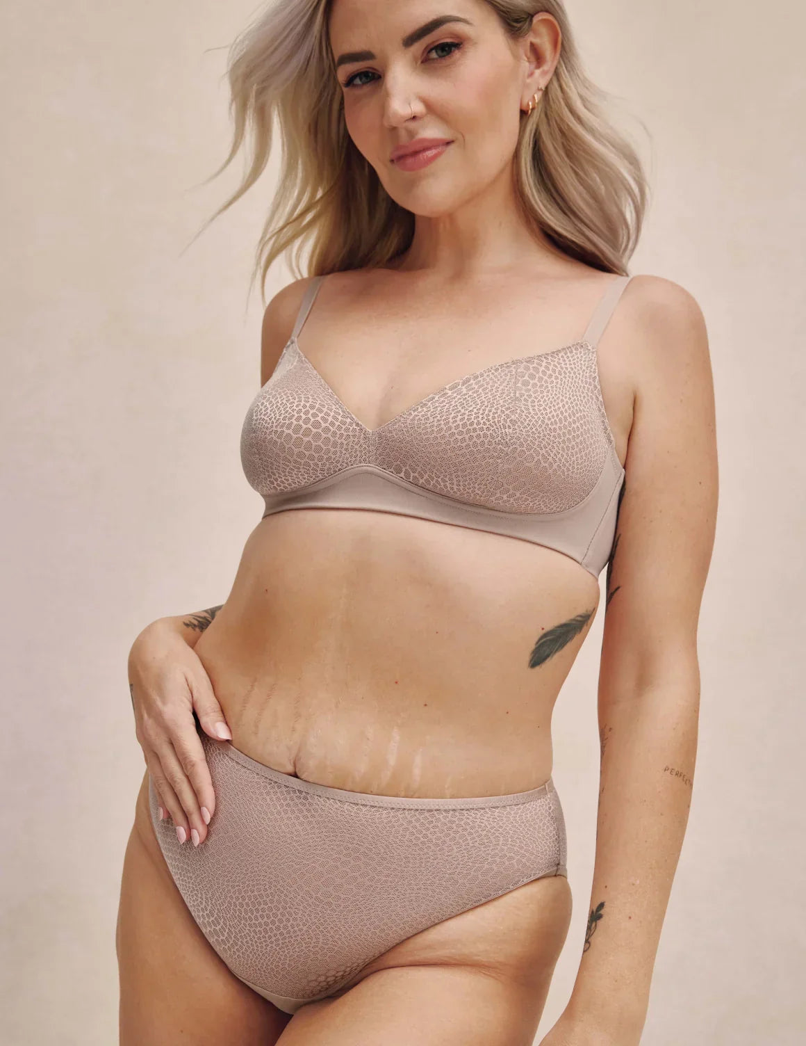 Essential Lace French Cut - Last Call