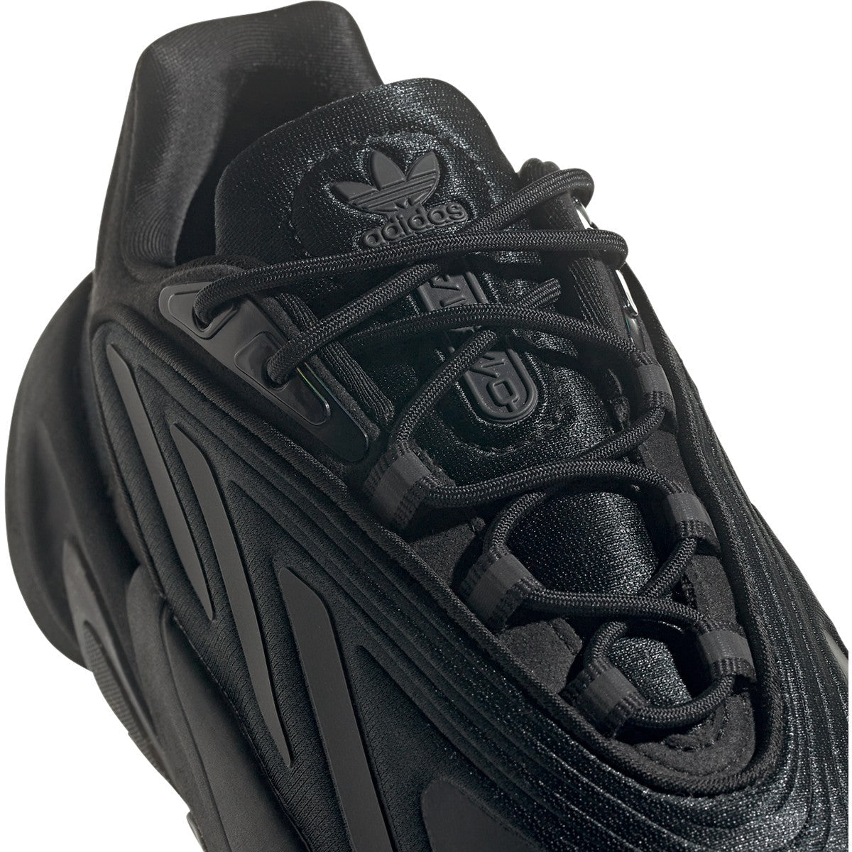 adidas Women's Ozelia W Sneakers