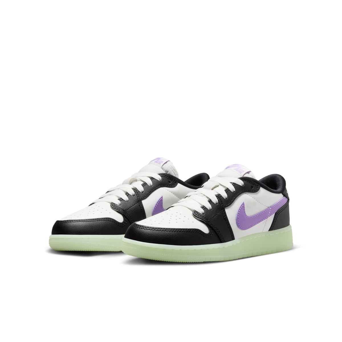 Air Jordan Grade School Retro 1 Low Og Gs Sneakers